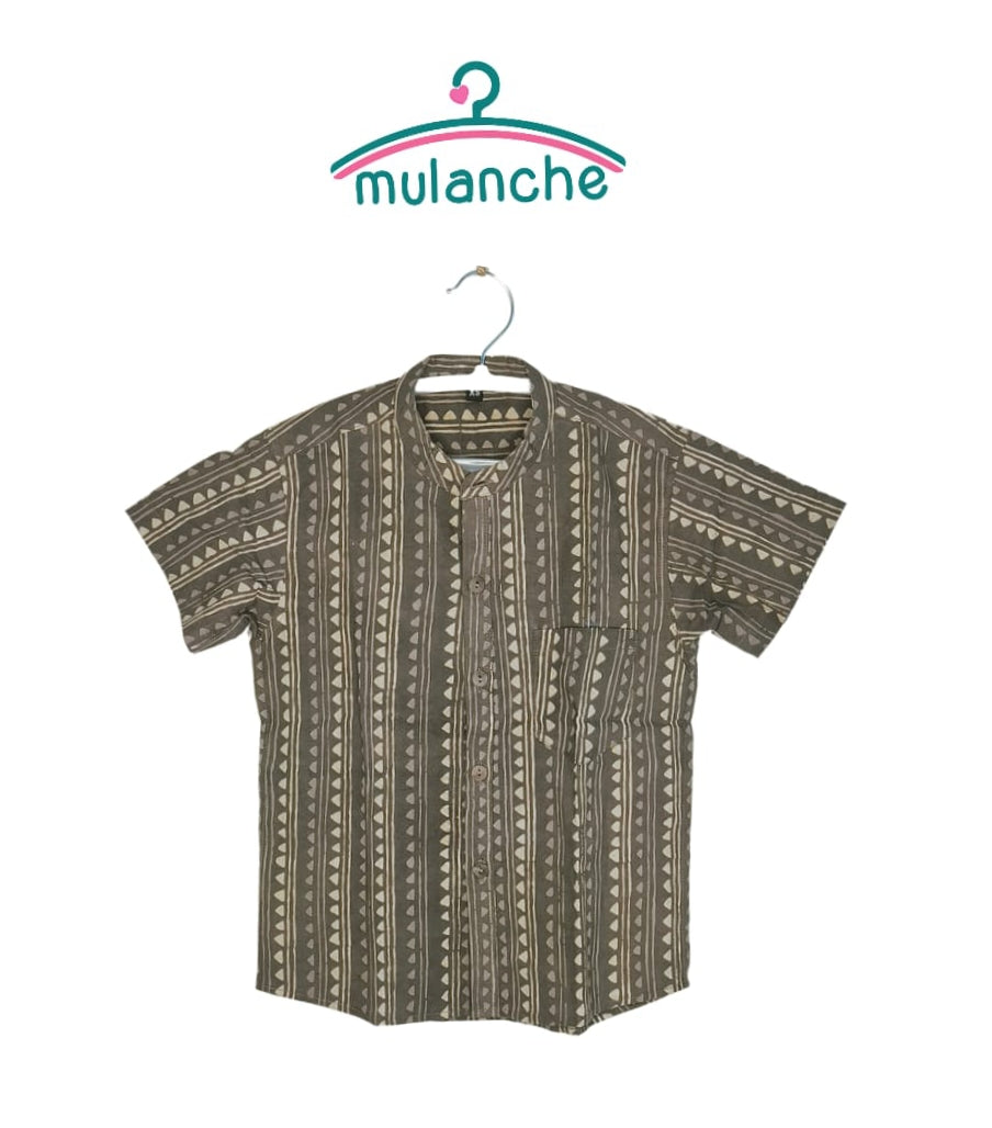 Grey Dabu verticle triangle Shirt